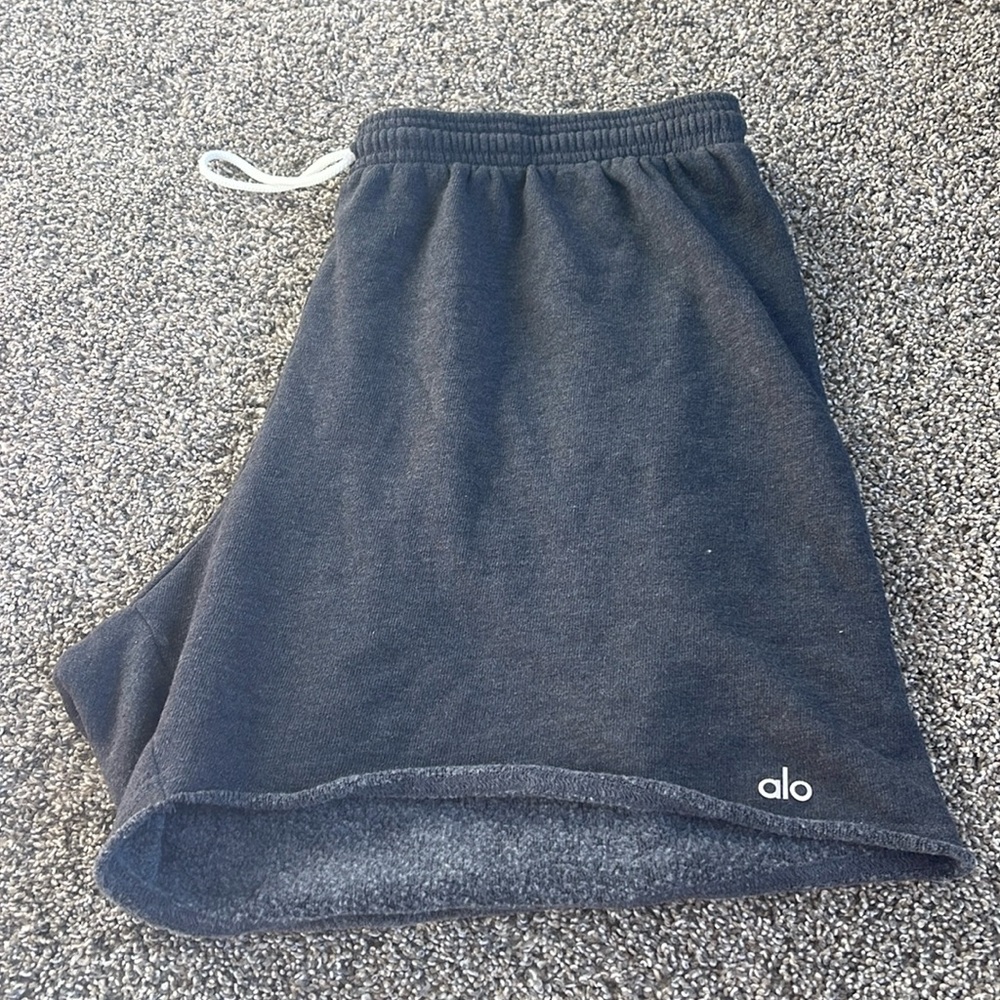 Alo sweat shorts